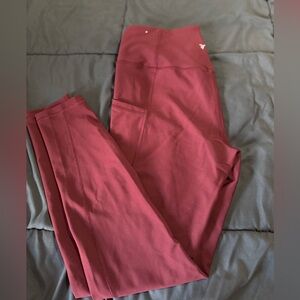 Old Navy Women's Powersoft Go-Dry High Rise Burgundy Leggings